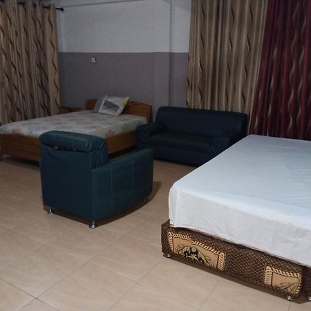 Pemicsa Hotel Accra Spintex Екстер'єр фото