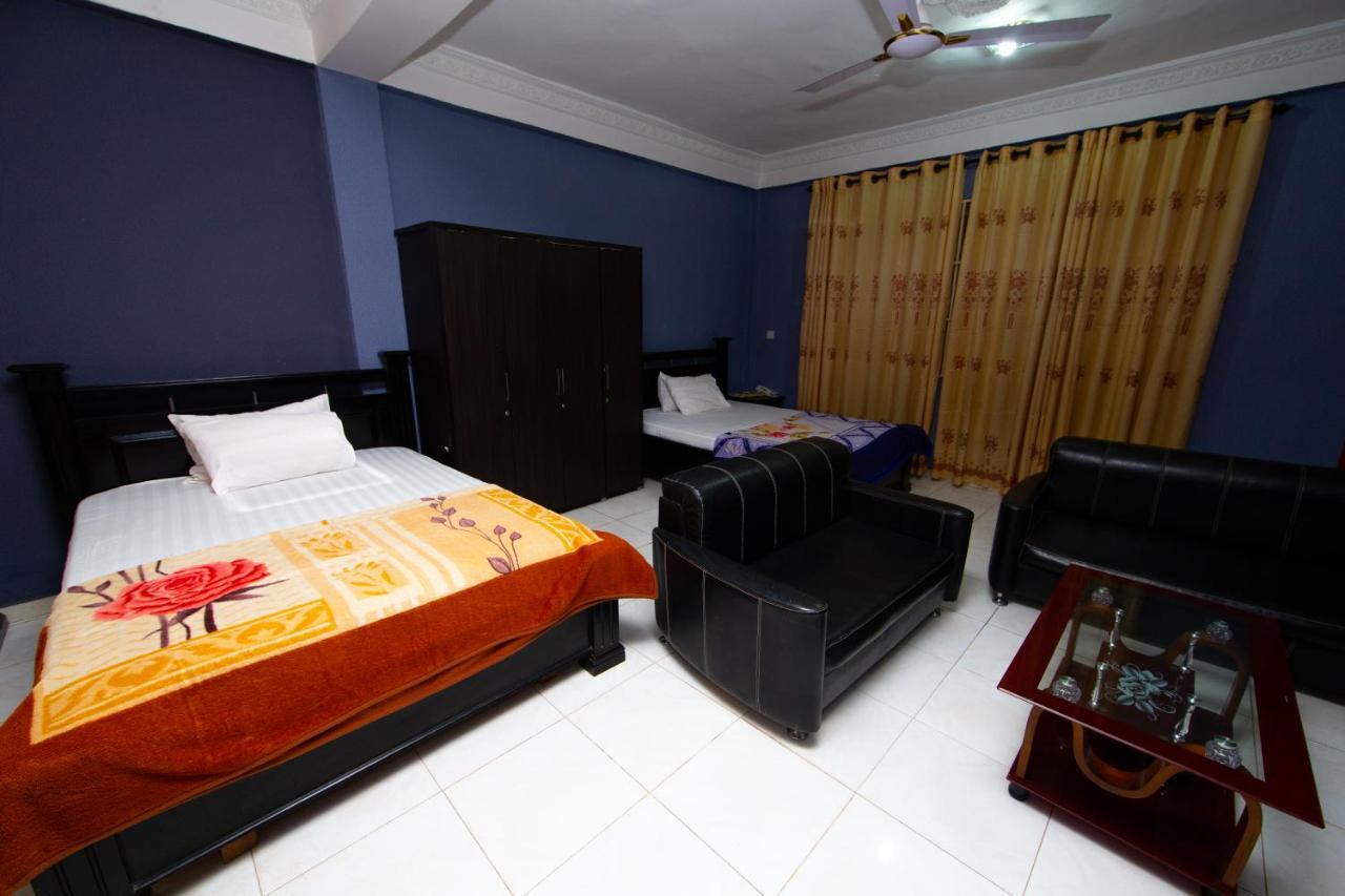 Pemicsa Hotel Accra Spintex Екстер'єр фото
