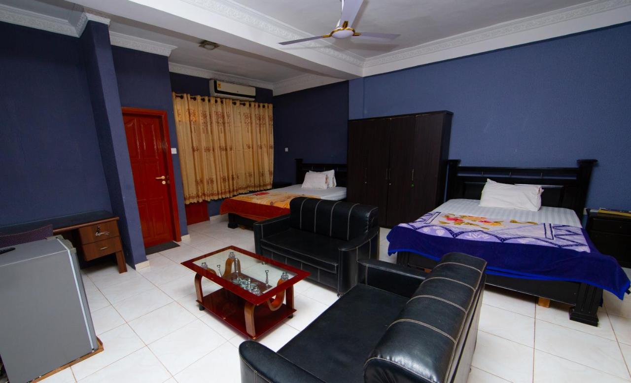 Pemicsa Hotel Accra Spintex Екстер'єр фото