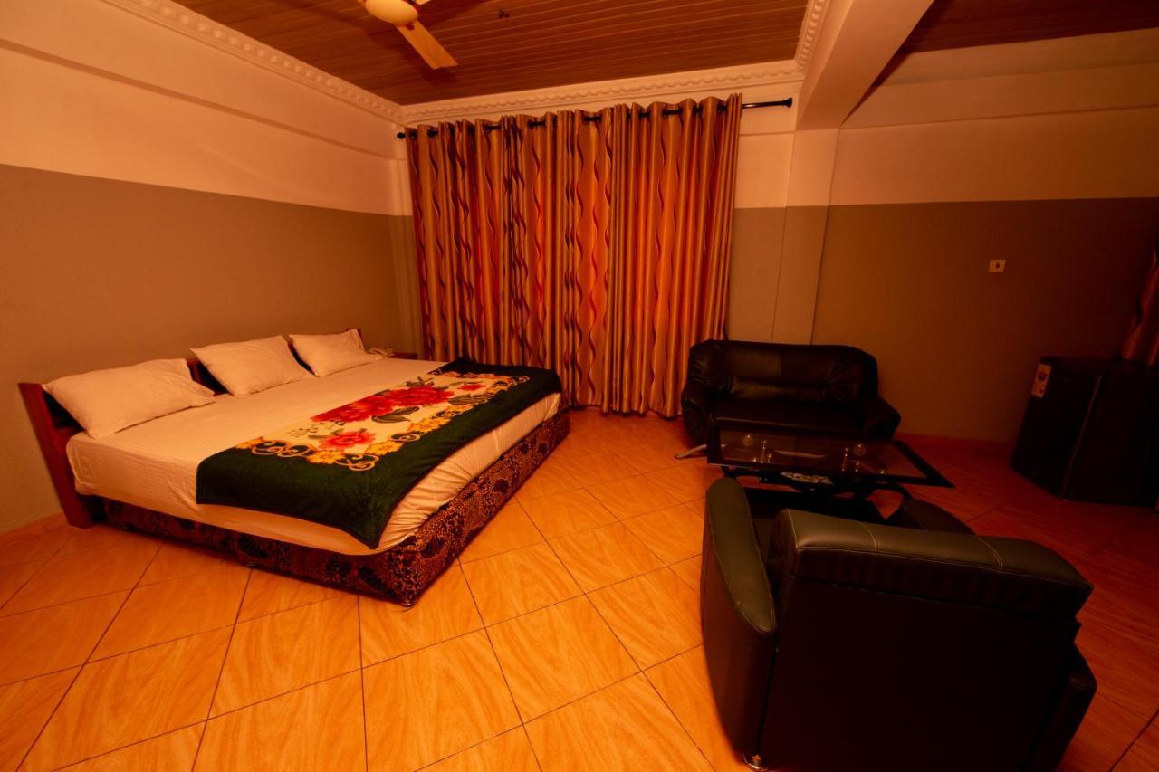 Pemicsa Hotel Accra Spintex Екстер'єр фото