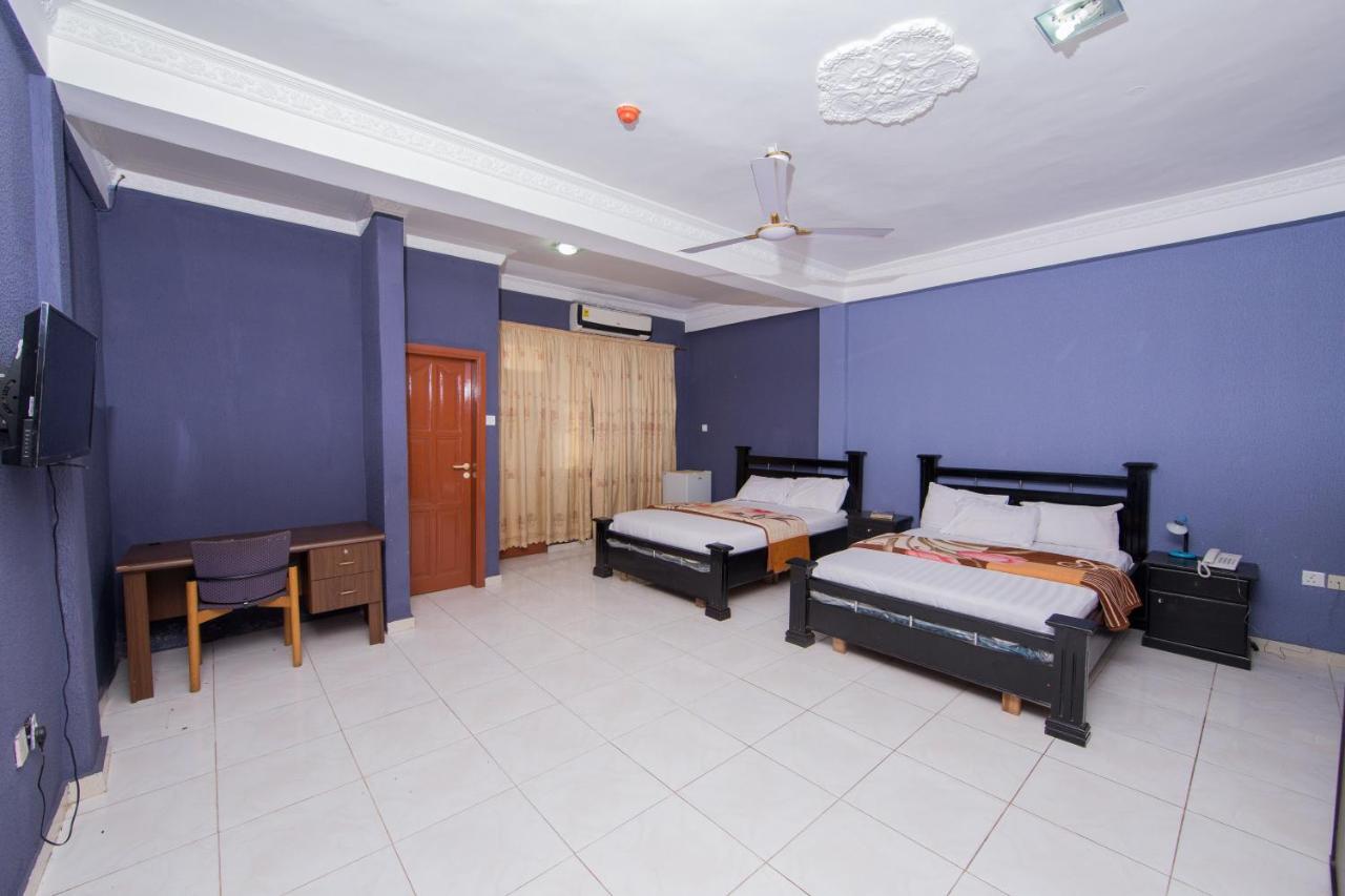 Pemicsa Hotel Accra Spintex Екстер'єр фото